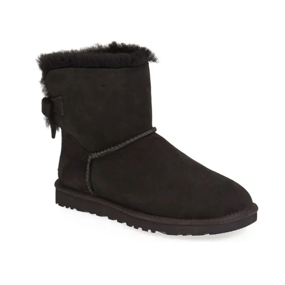 UGG | Mini Bailey Corduroy Bow Boots Black 6 NEW
